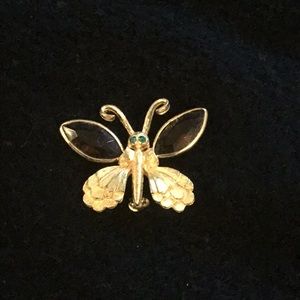 Butterfly pin